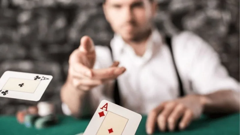 Hiểu Đúng Bàn Cầu Điểm Số Tay Trước Trong Baccarat Là Gì?