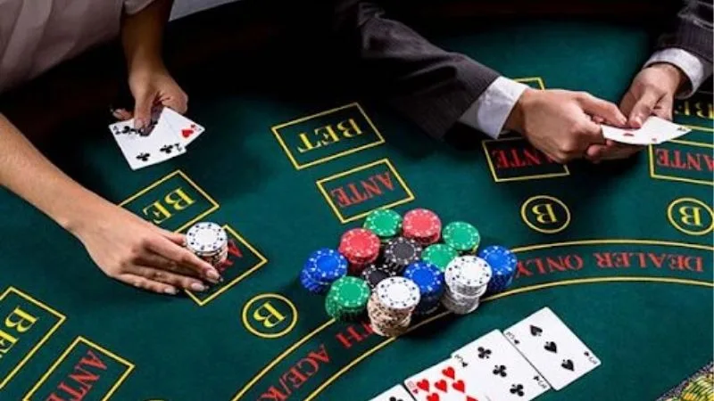 Khái Niệm Long Bảo Trong Baccarat Là Gì? Bí Mật Ít Ai Biết